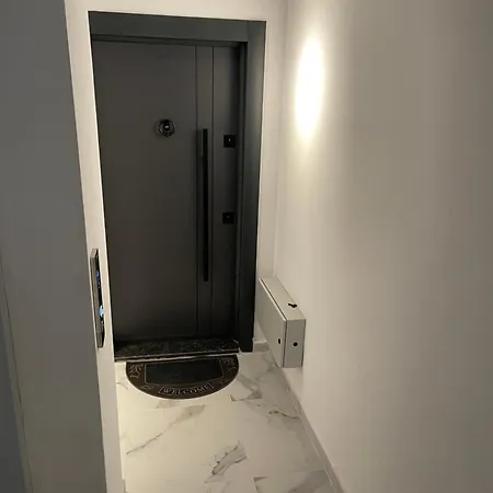 View Apartment! 200m2 * بورغراديك